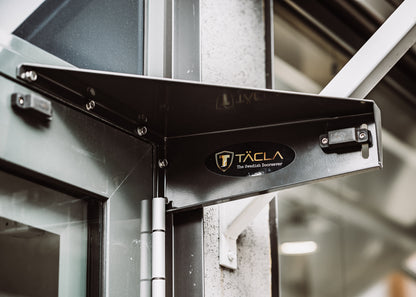 Door magnet with hold-open function – keep the door open safely and easily.